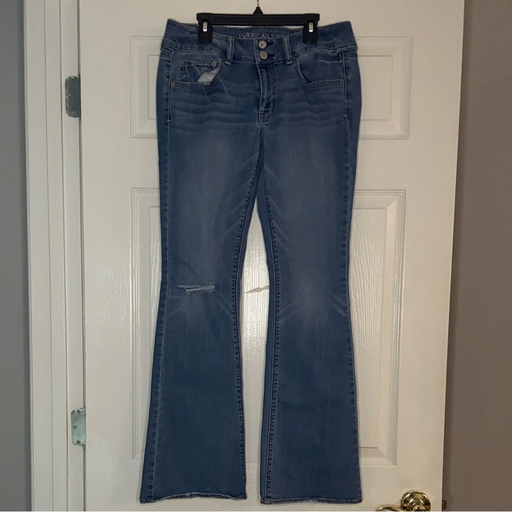 American Eagle Artist Blue Flared Women Jeans